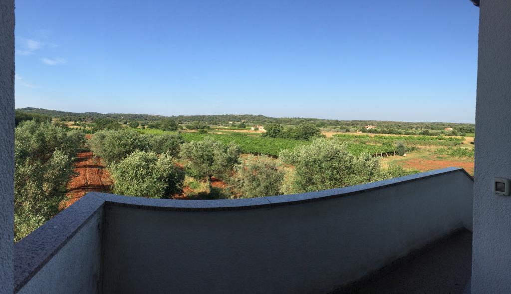 Apartments Bodi Ровінь Екстер'єр фото