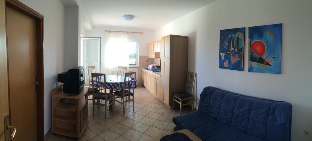 Apartments Bodi Ровінь Екстер'єр фото