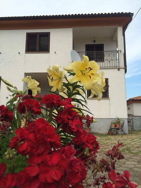 Apartments Bodi Ровінь Екстер'єр фото