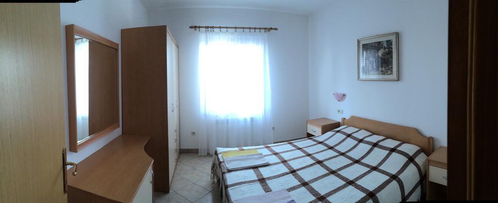 Apartments Bodi Ровінь Екстер'єр фото