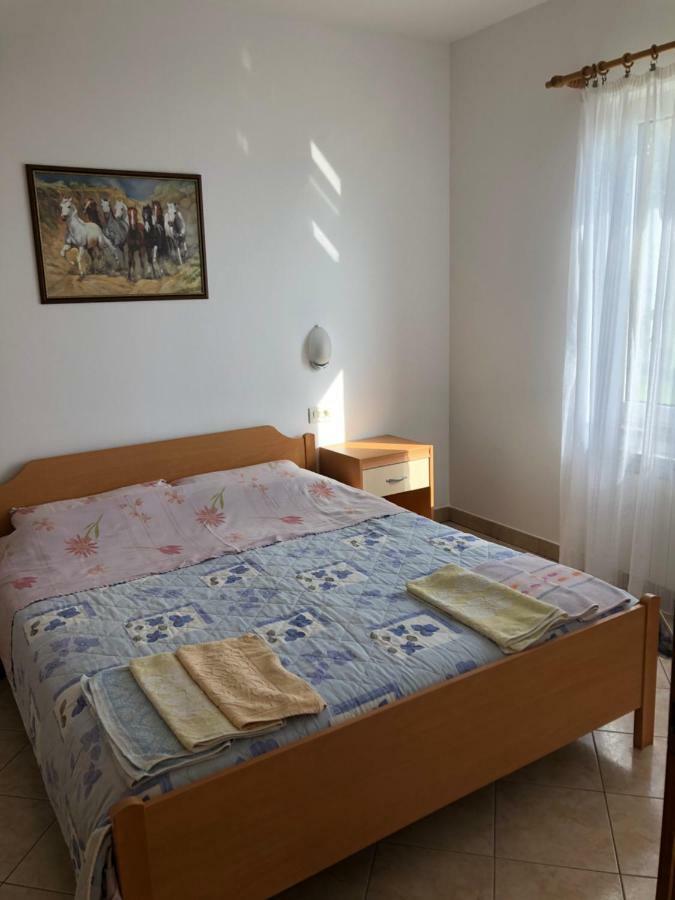 Apartments Bodi Ровінь Екстер'єр фото